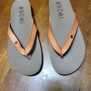 ONCAI Women's Tan Sandals 7.5